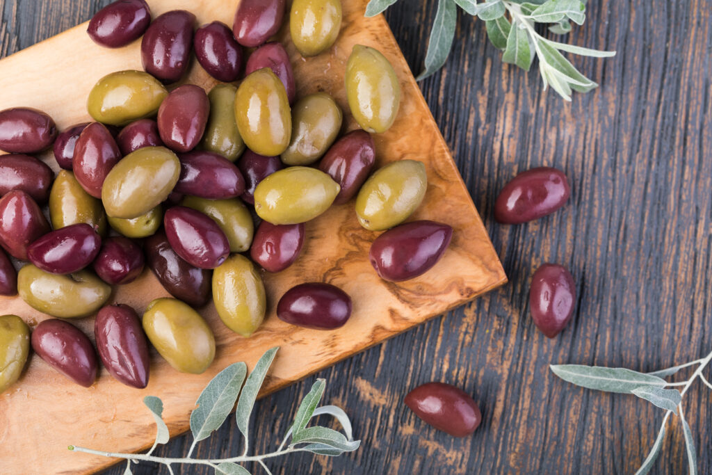 European organic olives